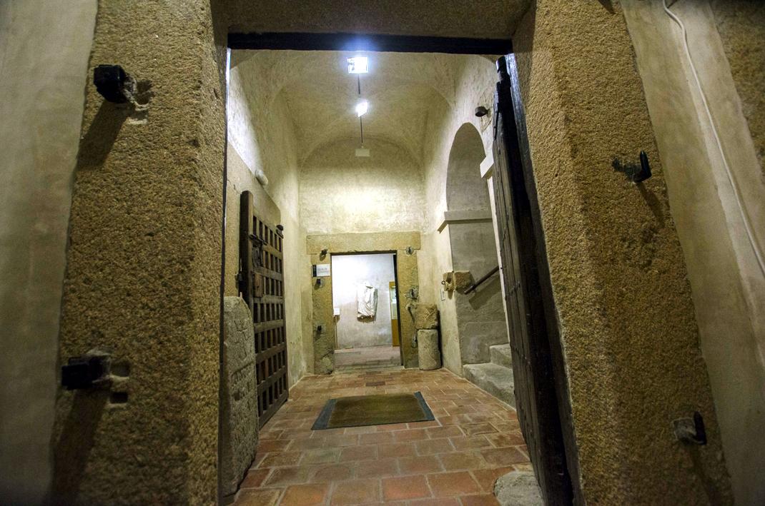 Origenes carcelarios de Coria