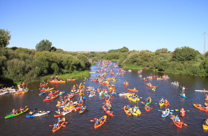 “La Gran Fiesta del Turismo Activo lleno de Emoción y Aventura en el Descenso del Río Alagón”